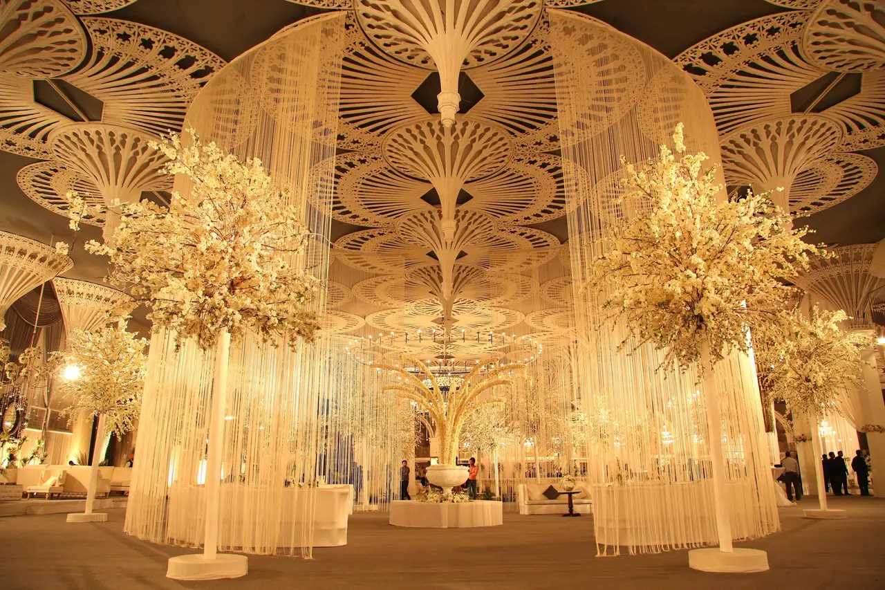 The Ritz by Ferns N Petals
